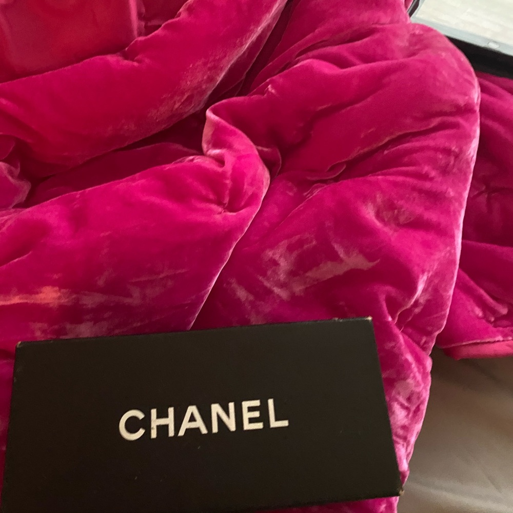 Authentic Chanel sunglasses box with manual - Picture 5 of 5